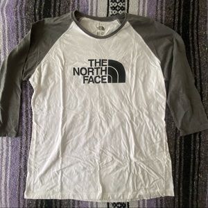 The North Face - Women’s 3/4 sleeve - Size XL